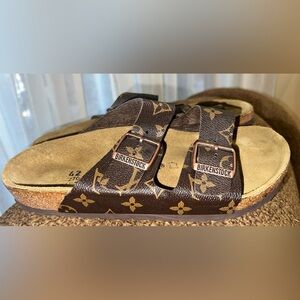 Women’s Birkenstock Louis Vuitton Print PVC Sandals/Slides Size 42/11 Preloved